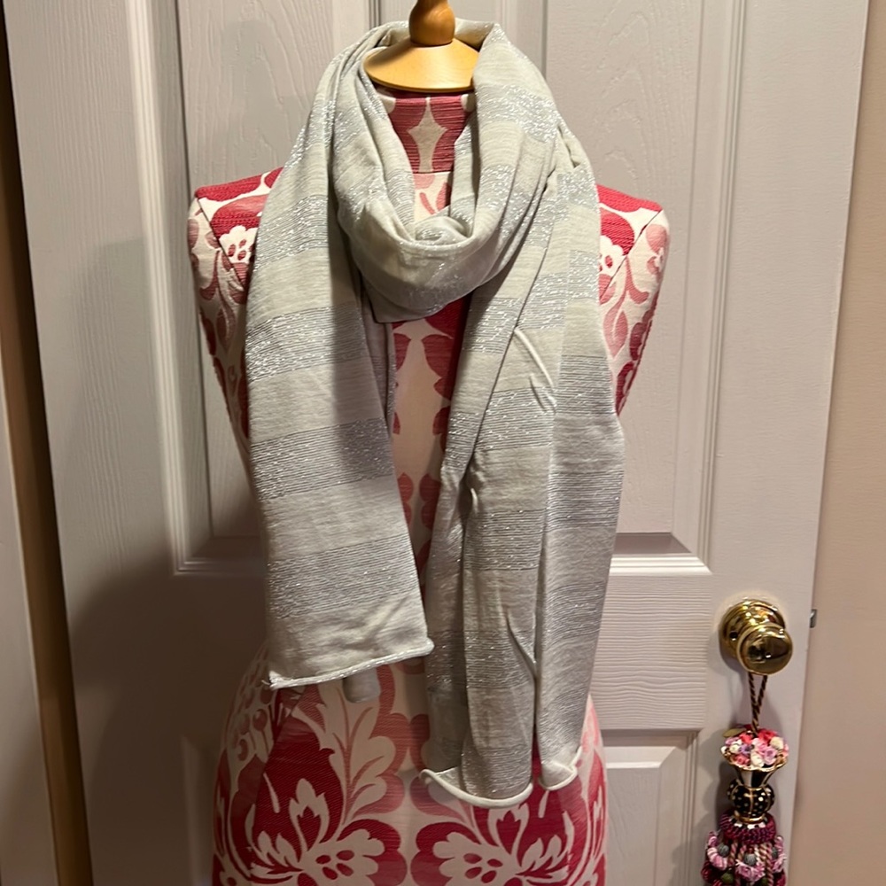 J crew scarf